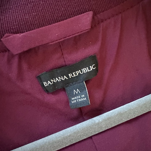 Banana republic plum bomber jacket medium - Picture 3 of 5